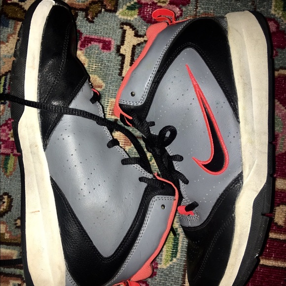 Nike Other - EUC Nike Kids Basketball Shoes 🏀🏀🏀